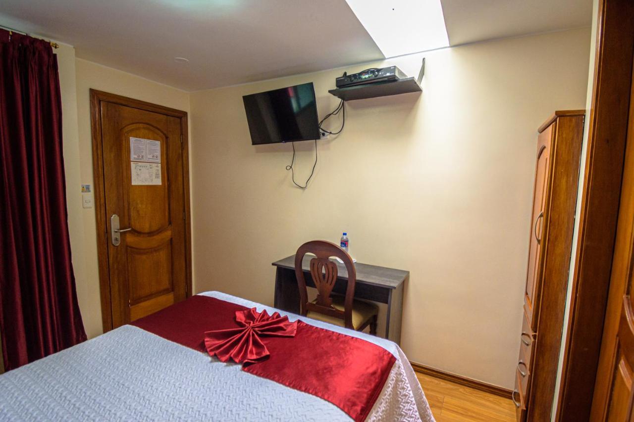 Hotel Cumbaya Sanvy Quito Kamer foto