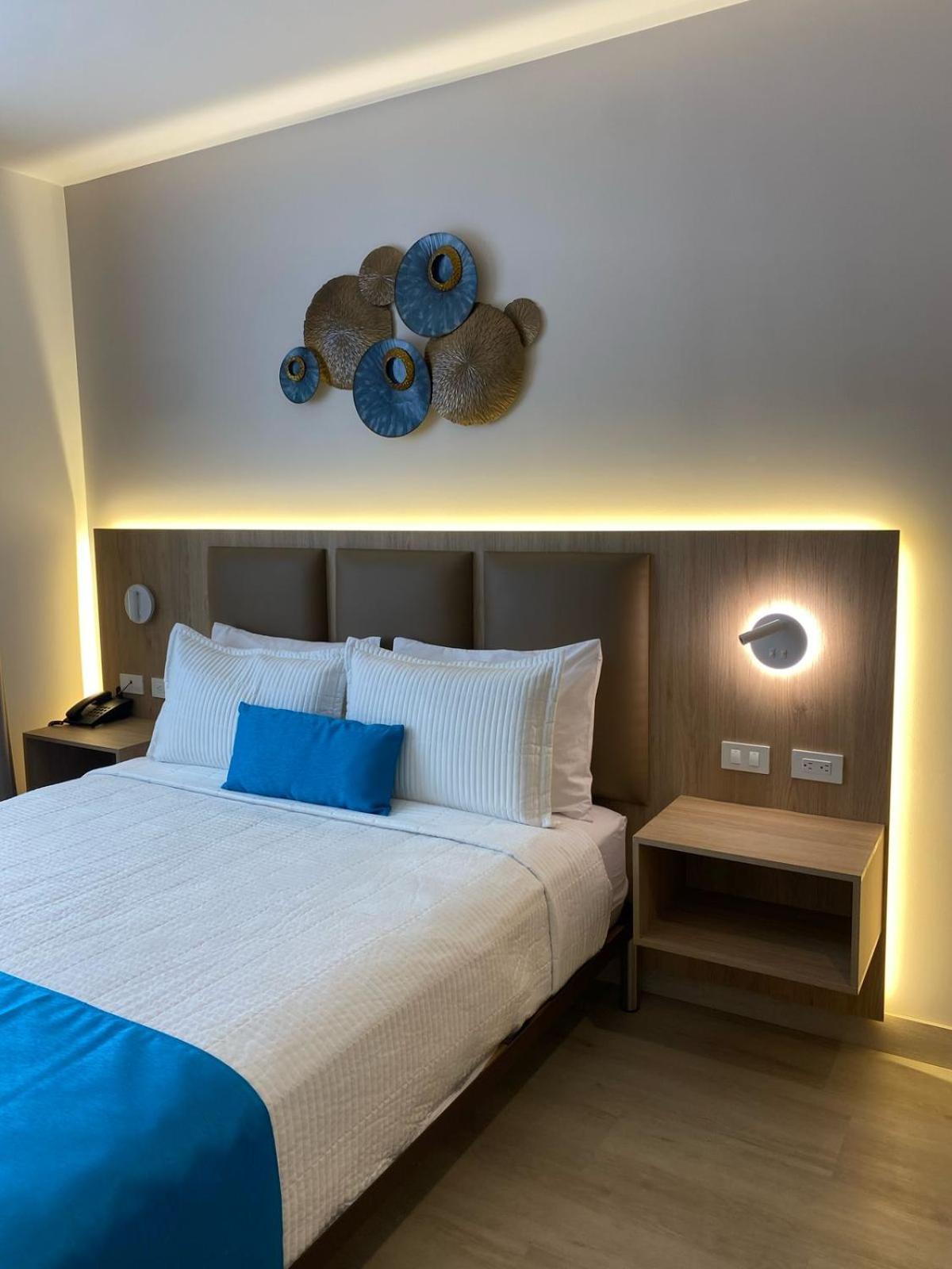 Hotel Cumbaya Sanvy Quito Buitenkant foto